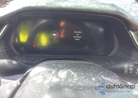 2021 Jeep Grand Cherokee L Limited 4X4 from USA, damaged, VIN 1C4RJKBGXM8157519